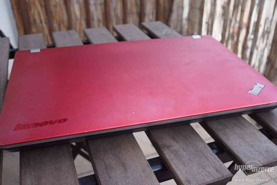 Prodám notebook Lenovo ThinkPad Edge E525 červený - foto 4