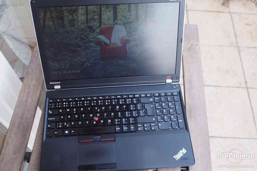 Prodám notebook Lenovo ThinkPad Edge E525 červený - foto 10