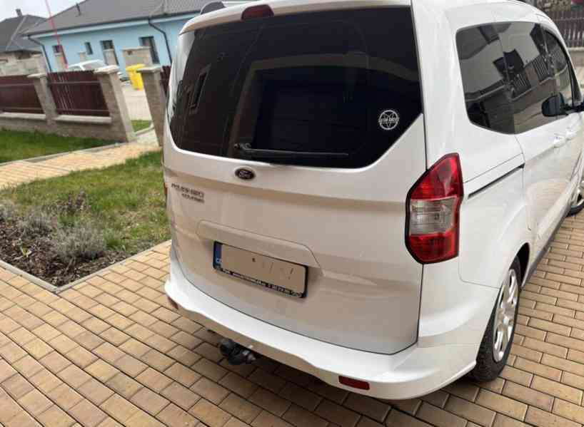 Ford Tourneo Courier, 1.Majitelka,ČR, zánovní, tažné - foto 5