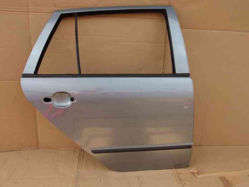 Pravé zadní dveře Škoda Fabia I combi - foto 2