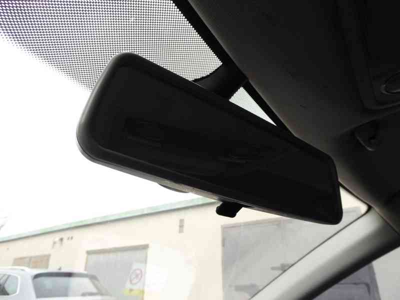 ŠKODA Octavia Combi Style 2,0 TDI 110 kW DSG - foto 24