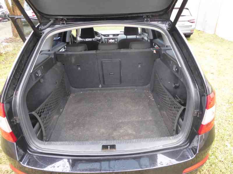 ŠKODA Octavia Combi Style 2,0 TDI 110 kW DSG - foto 11
