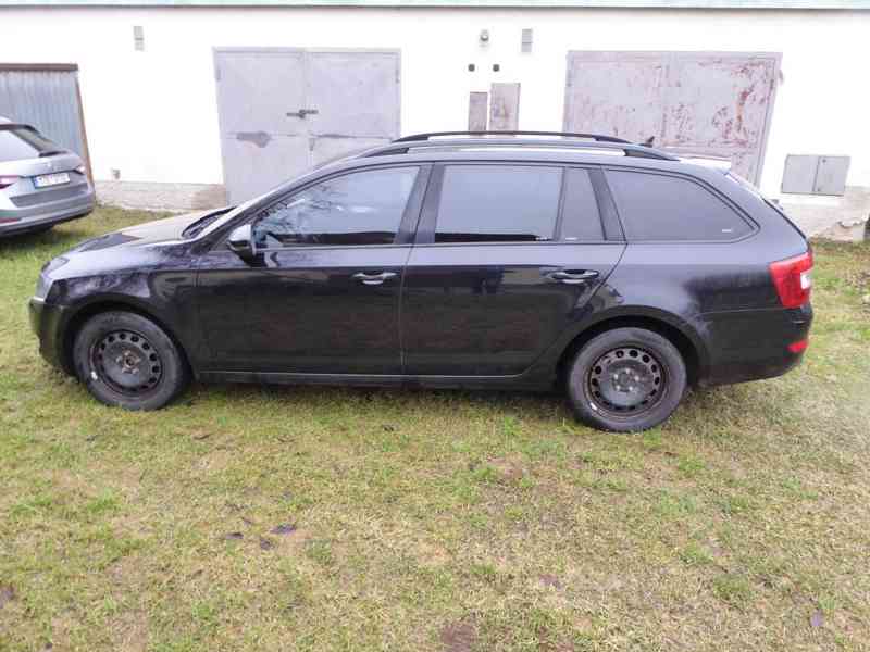 ŠKODA Octavia Combi Style 2,0 TDI 110 kW DSG - foto 2