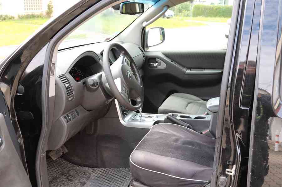 Nissan Pathfinder 2.5 dCi SE 140kw - foto 9