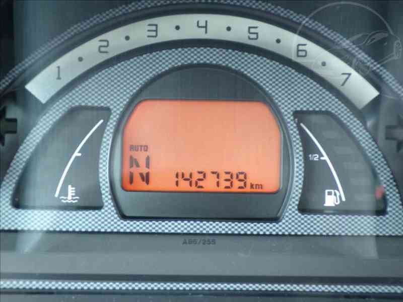 Citroën C2 1,4 i VTR AUTOMAT - foto 6