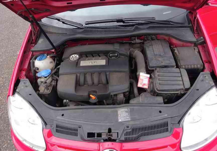 Volkswagen Golf, 1.6i (75 kw) KLIMA - foto 14