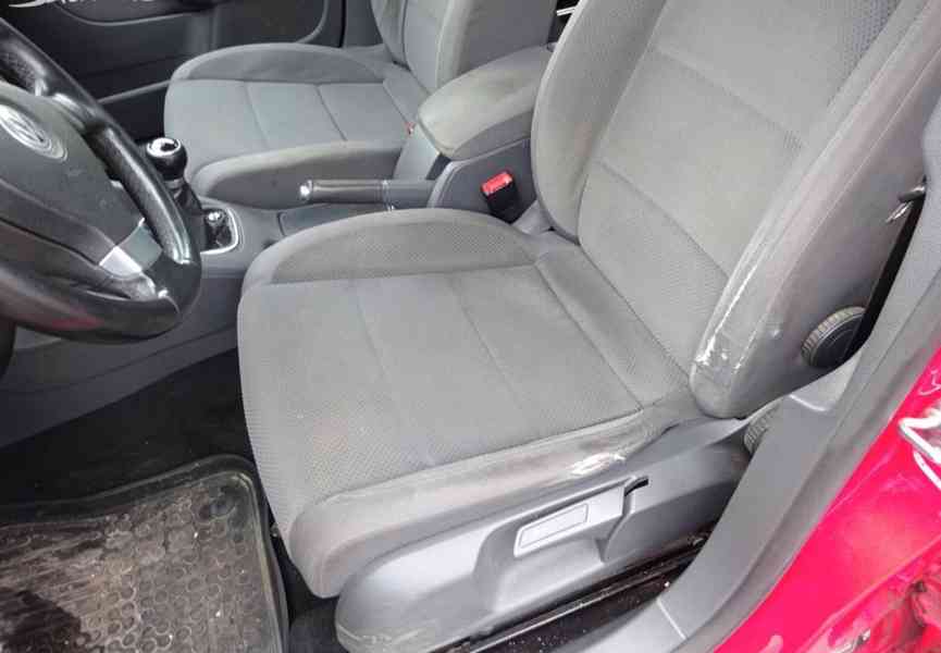 Volkswagen Golf, 1.6i (75 kw) KLIMA - foto 11