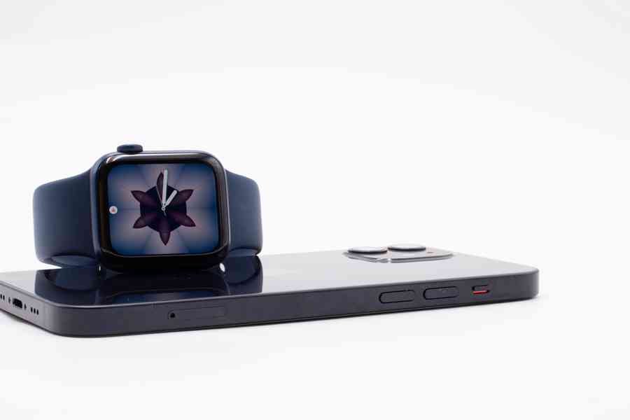 Apple Watch S7 41mm Abyss Blue + ZÁRUKA! - foto 4