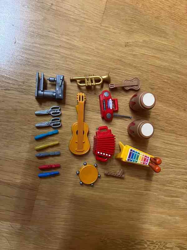 Playmobil škola  - foto 17