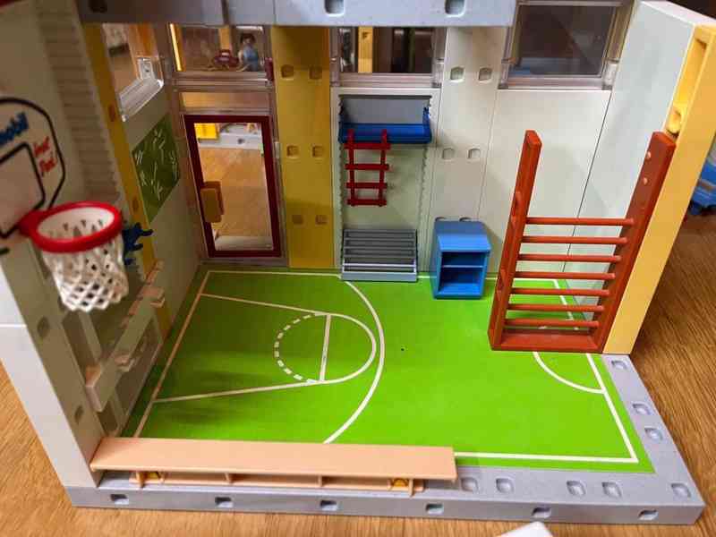 Playmobil škola  - foto 13