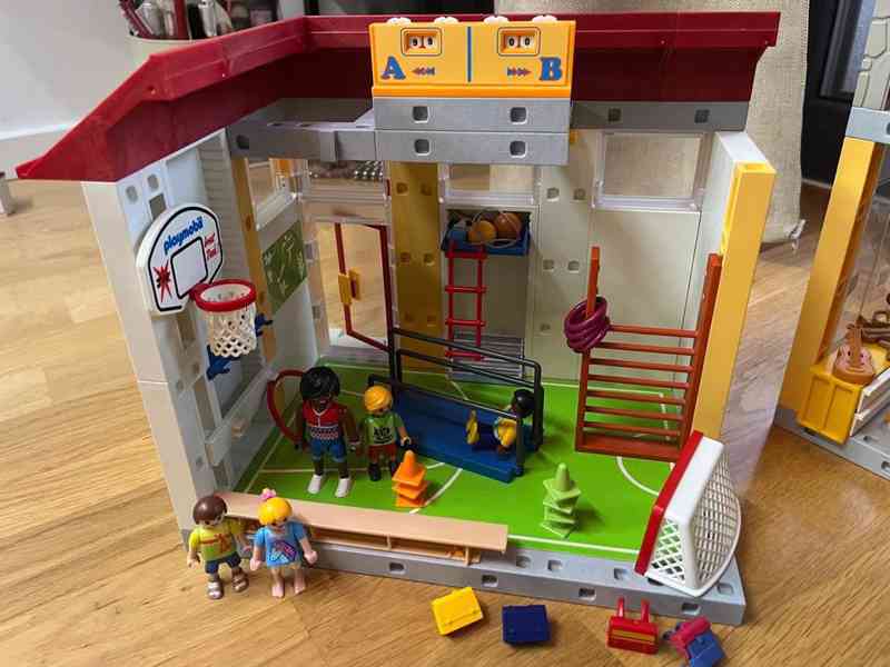 Playmobil škola  - foto 2