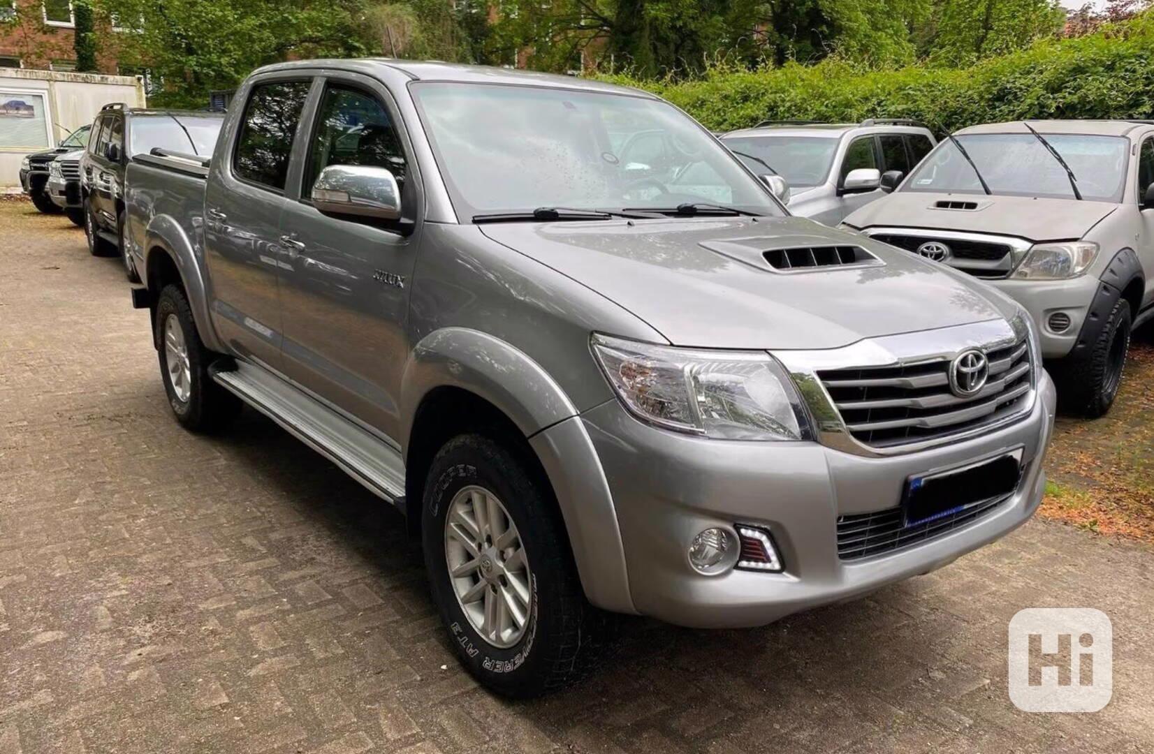 Toyota Hilux 3.0 D4D Aut 126kw - foto 1