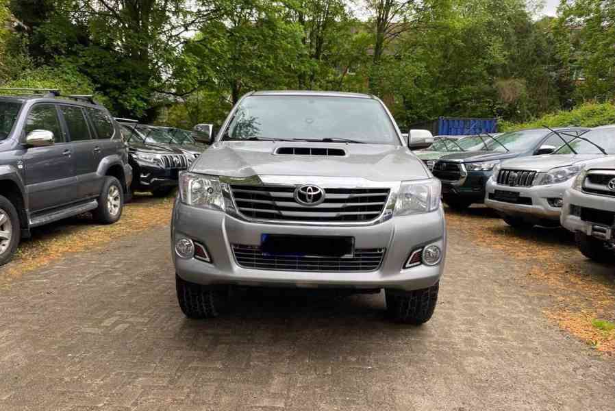 Toyota Hilux 3.0 D4D Aut 126kw - foto 5