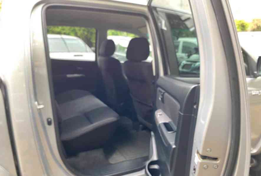 Toyota Hilux 3.0 D4D Aut 126kw - foto 3