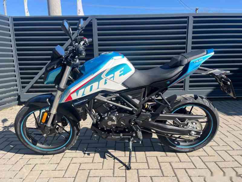 VOGE 125 R, 2025 - foto 3