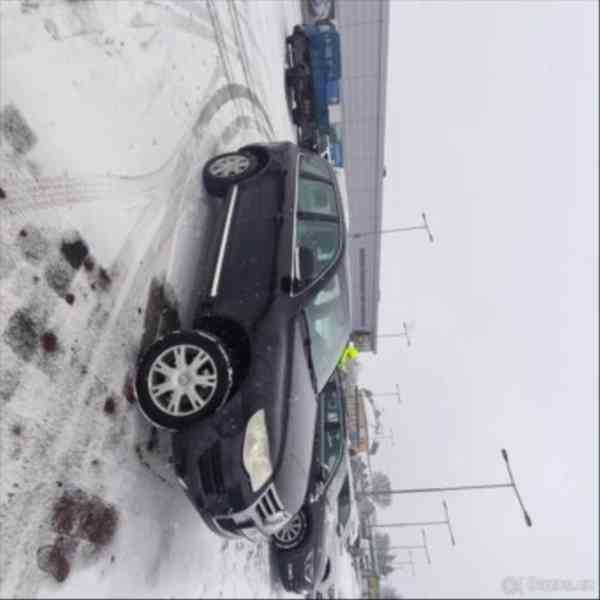 Volkswagen Touareg 3,0 - foto 8