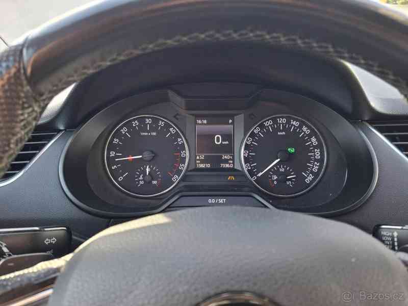 Škoda Octavia 2,0   TDI (135 kW / 184 k) DSG - foto 13