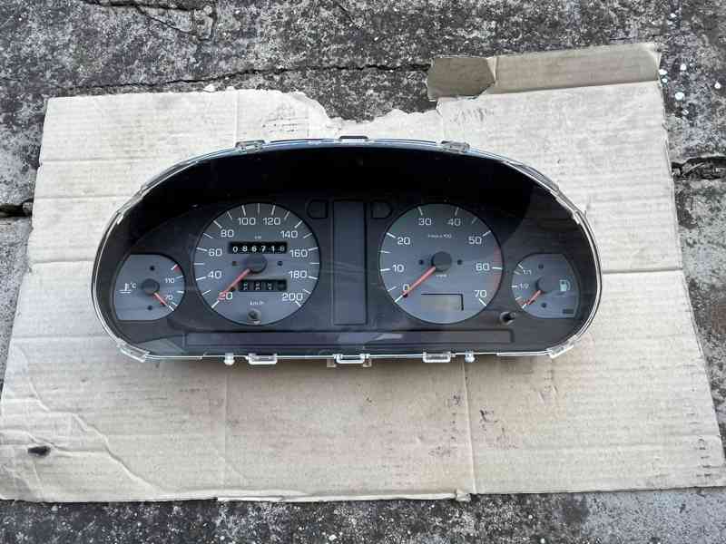 Přístrojovka otáčkoměr ŠKODA FELICIA 1.3 - foto 2