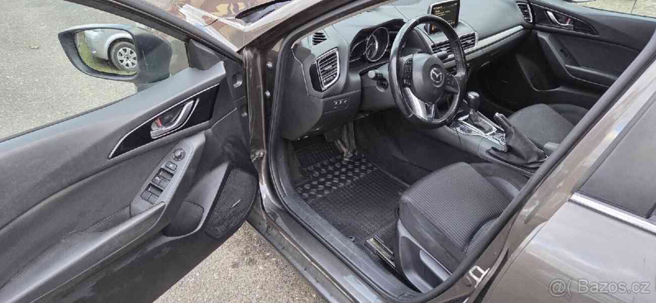 Mazda 3 88 kW automat 2014 - foto 3