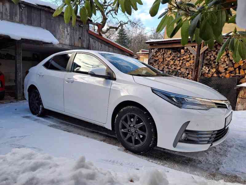 Toyota Corolla 1,6   2017 - foto 4