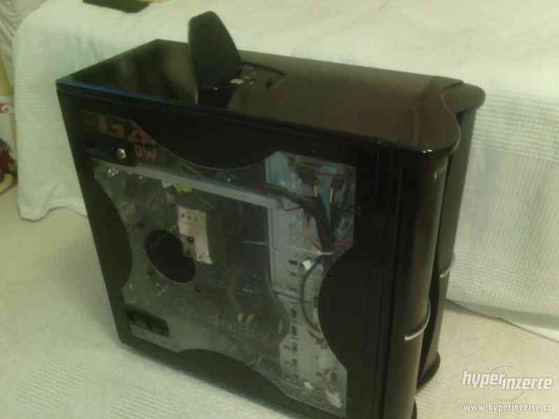 PC skříň s Blu-ray mechanikou SONY a zdrojem (650W) - foto 11
