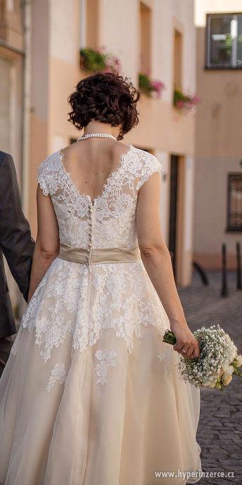 Retro svatební šaty - foto 3