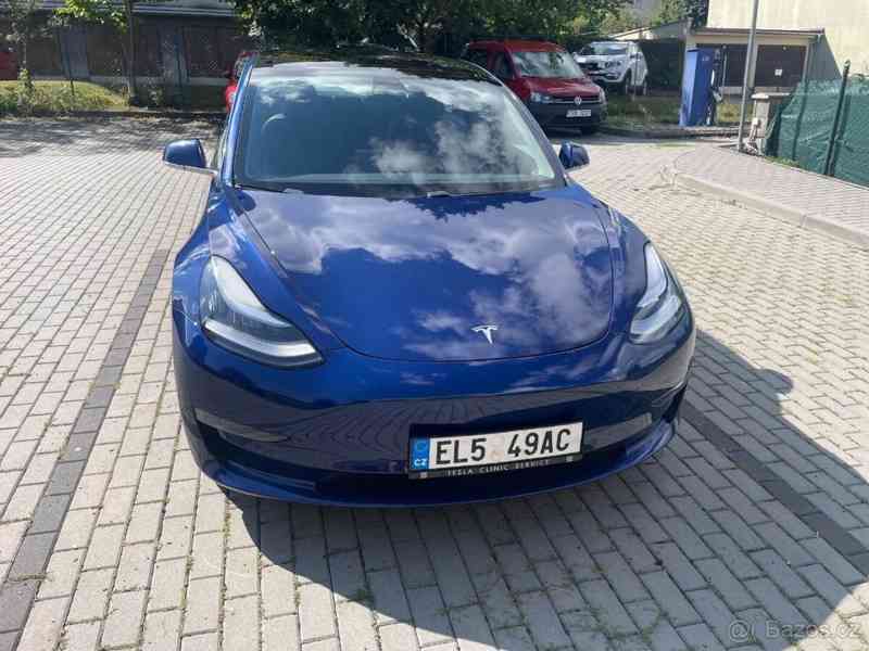 Tesla Model 3 - foto 1