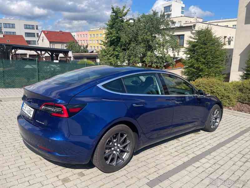 Tesla Model 3 - foto 7