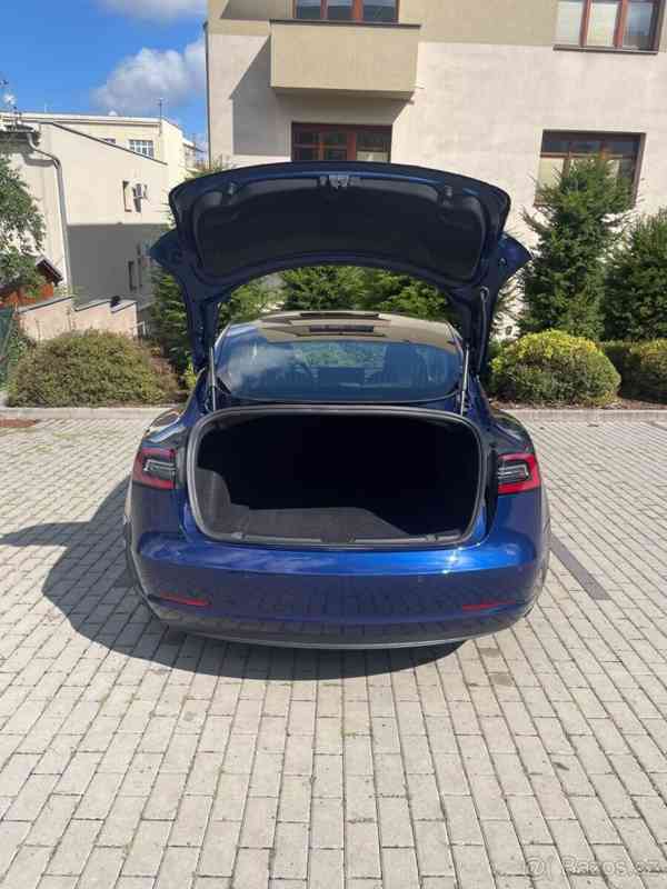Tesla Model 3 - foto 4