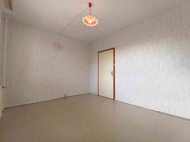 Pronájem 3+1, 75m2+balk. (LBC - Rochlice, ul. Sametová) - foto 9