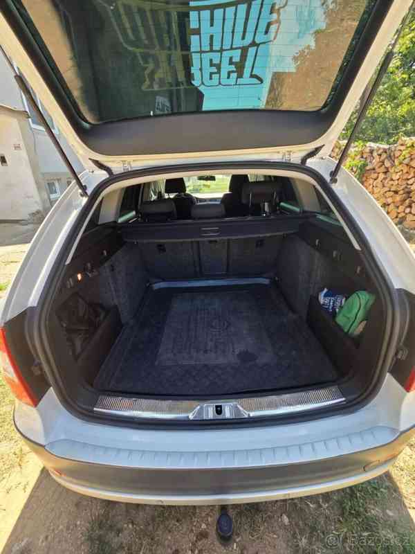 Škoda Superb 2,0   Scout TDI - foto 7