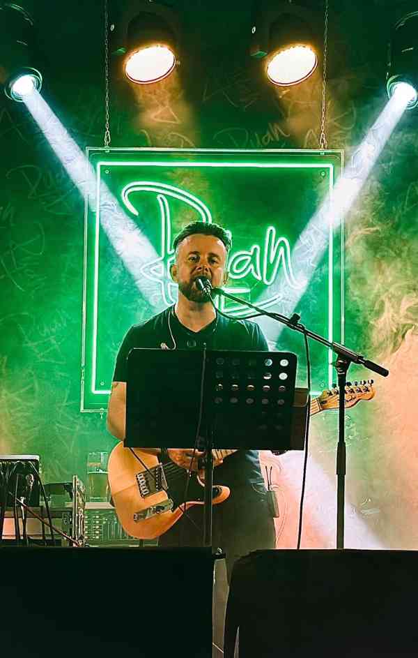 živá hudba-kapela-Ryan music