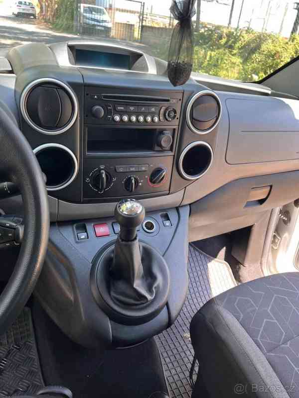 Peugeot Partner Tepee 1,6   56000km najeto - foto 4