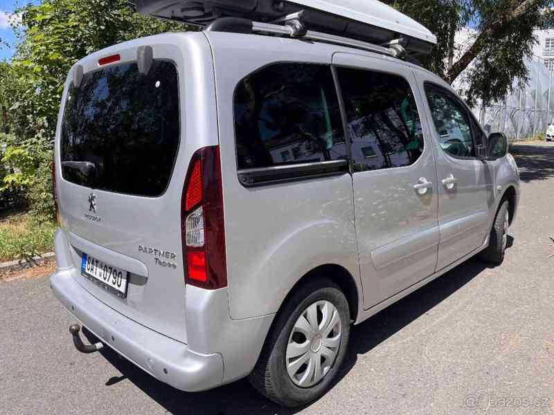 Peugeot Partner Tepee 1,6   56000km najeto - foto 2