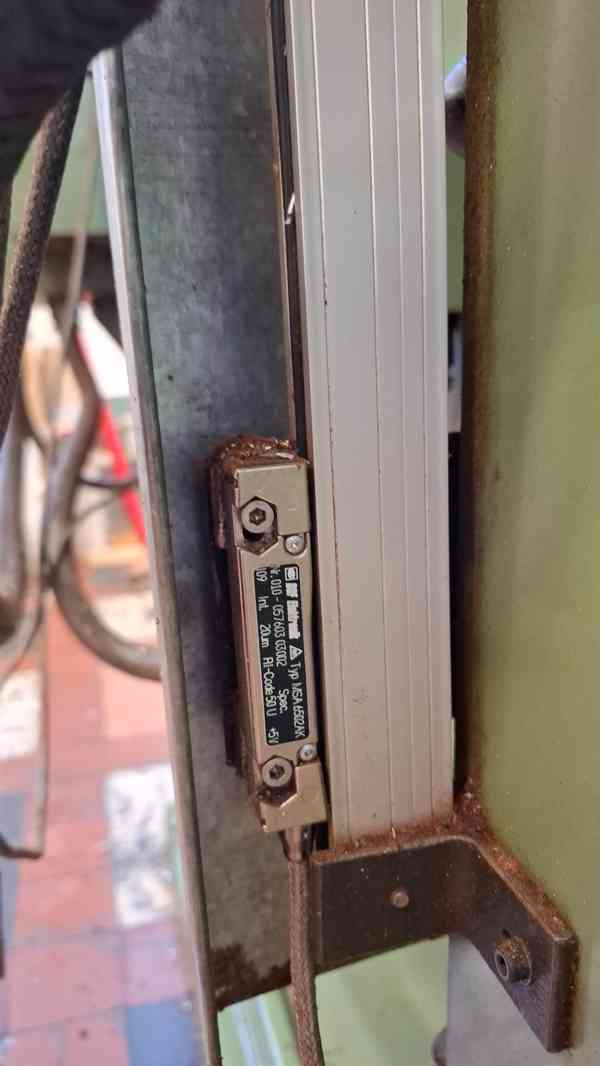 Použitá frézka FNK 25 A, r. v. 1994 - foto 7