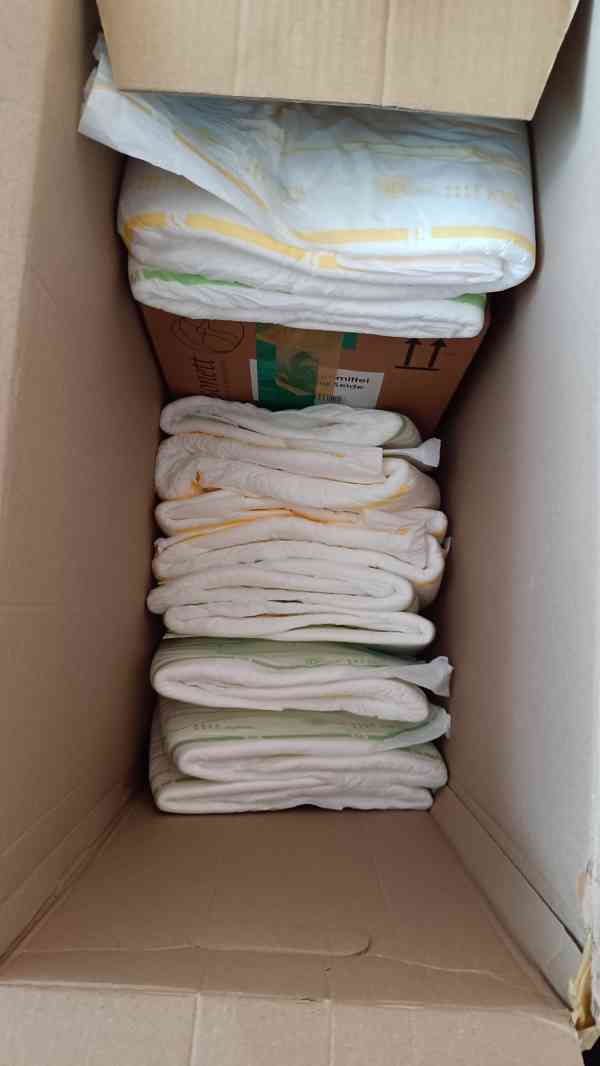 Prodám pvc kalhotky 4,ks,a ID plenkové kalhotky. - foto 11