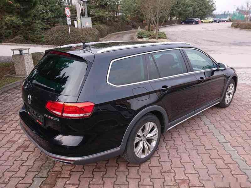 Volkswagen Passat Variant Alltrack 2.0 TDi 12/2016 - foto 3