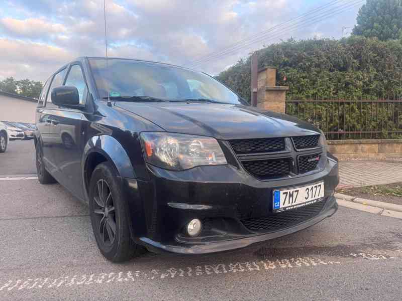 Dodge Grand Caravan 3,6 RT S CREW 2018 - foto 6