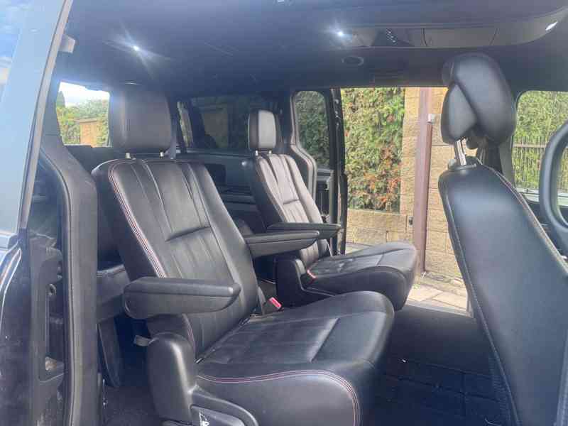 Dodge Grand Caravan 3,6 RT S CREW 2018 - foto 8