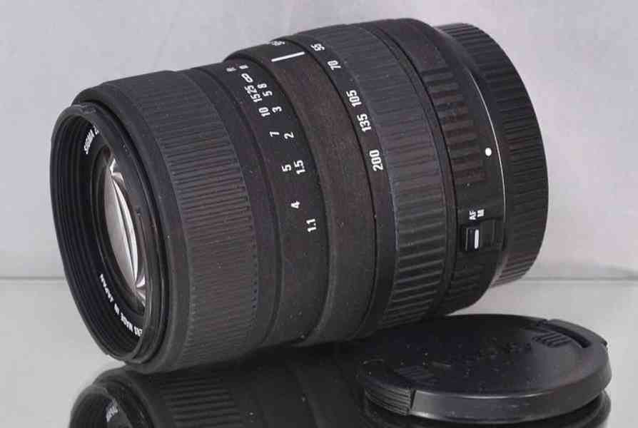  pro Canon - Sigma DC 55-200mm 1:4-5.6 *APS-C - foto 5