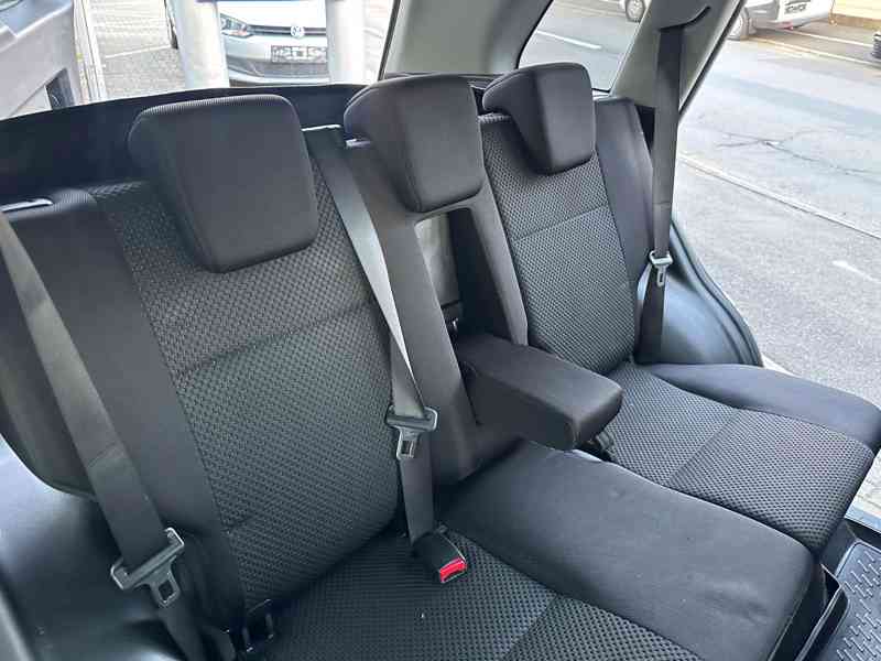 Suzuki Grand Vitara 2.4i Comfort benzín 124kw - foto 11