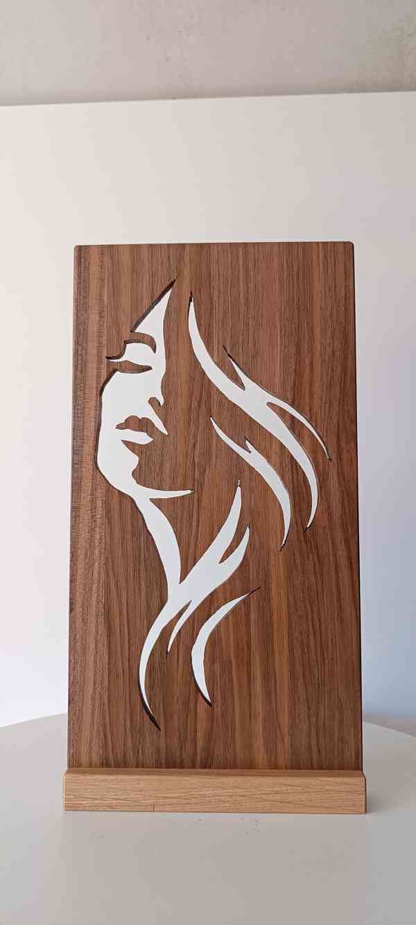Umělecké výrobky ze dřeva 