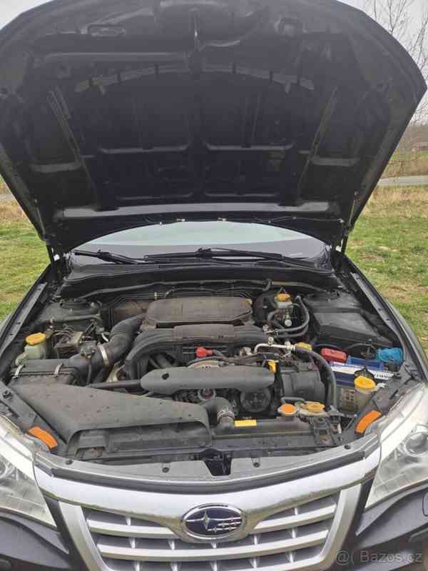 Subaru Impreza 2,0   XV - foto 19
