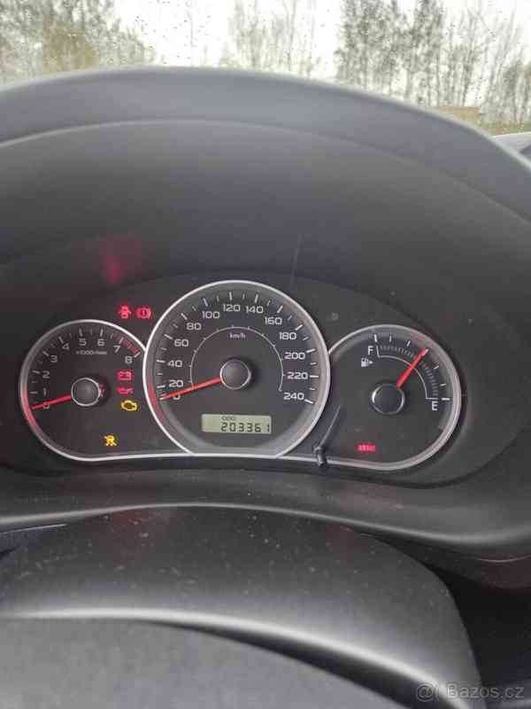 Subaru Impreza 2,0   XV - foto 18