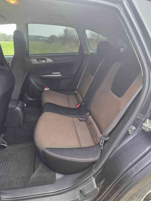 Subaru Impreza 2,0   XV - foto 15