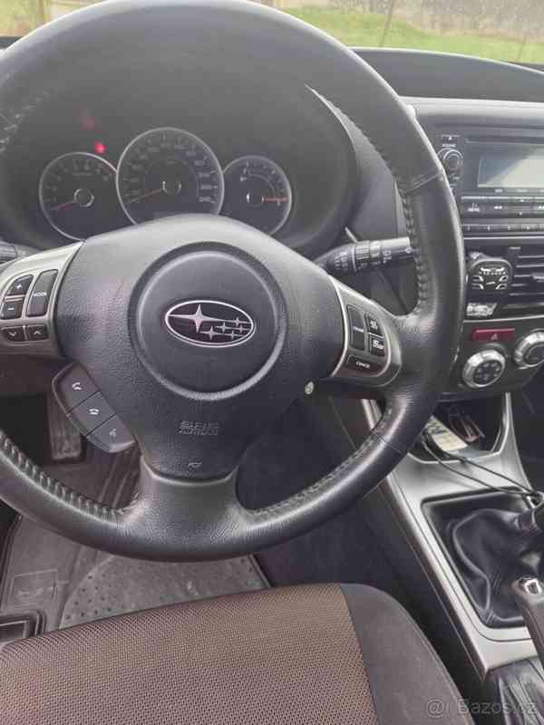Subaru Impreza 2,0   XV - foto 9