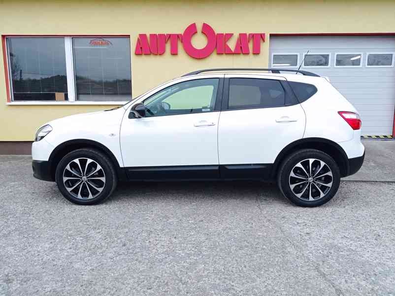 Nissan Qashqai 1.6 dCi 96kW Navi/1Maj/TOP - foto 6