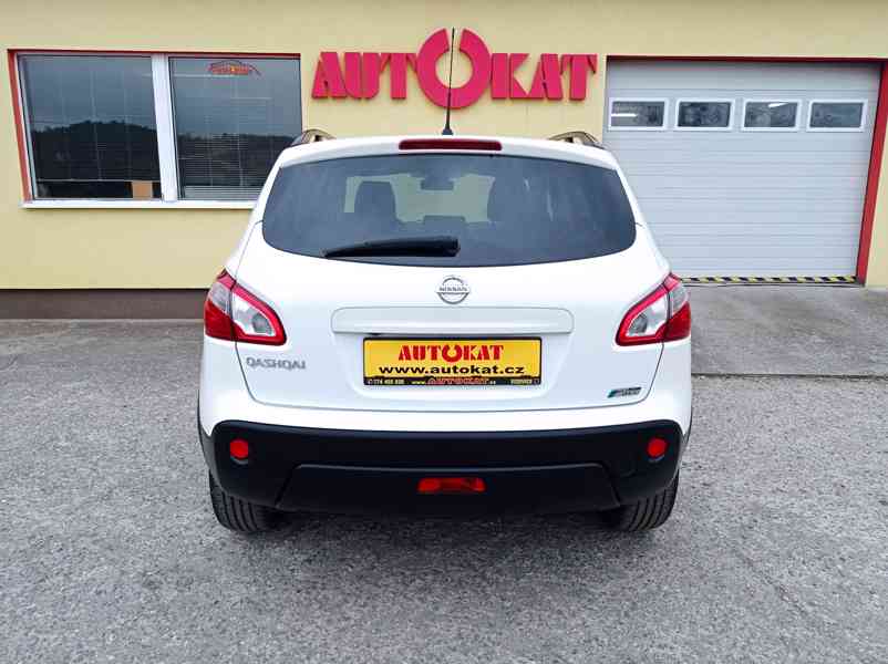 Nissan Qashqai 1.6 dCi 96kW Navi/1Maj/TOP - foto 4