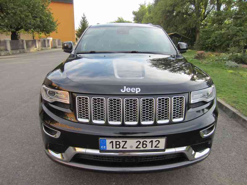 Prodám JEEP GRAND CHEROKEE - SUMMIT- plná výbava - foto 2