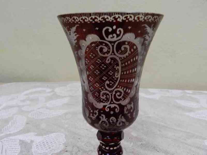 Krásný starý rubínový pohár Sklenice Hrad Myslivost Egermann - foto 3